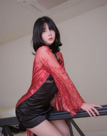 精品动漫久久久网站_完整无删减版