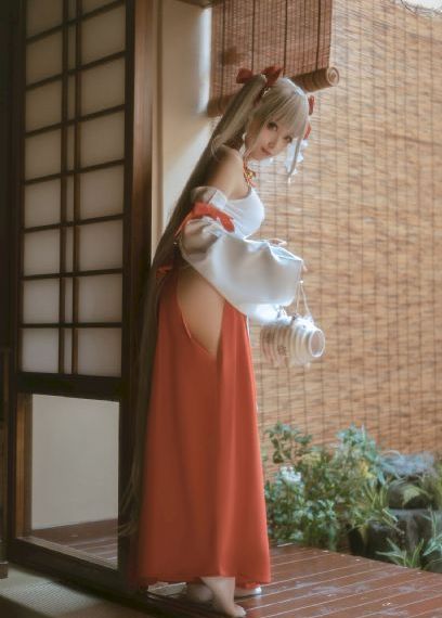 诱人的女邻居中文字幕_1080P高清免费观看