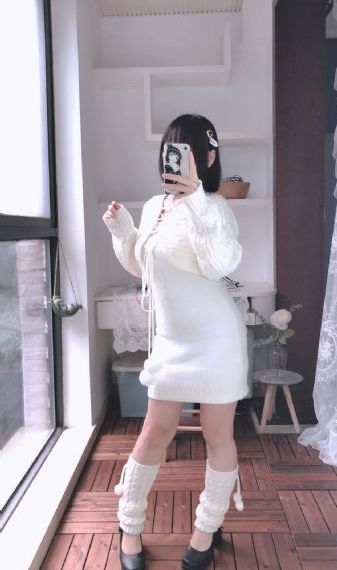 日韩美女高清视频一区_4K动漫在线观看