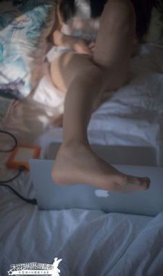 把舌头伸进屁股里_720神马在线观看