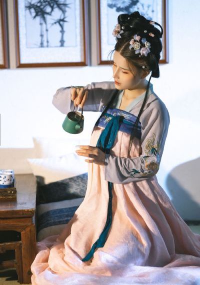 美女黄a视频_无广告免费播放高清电影