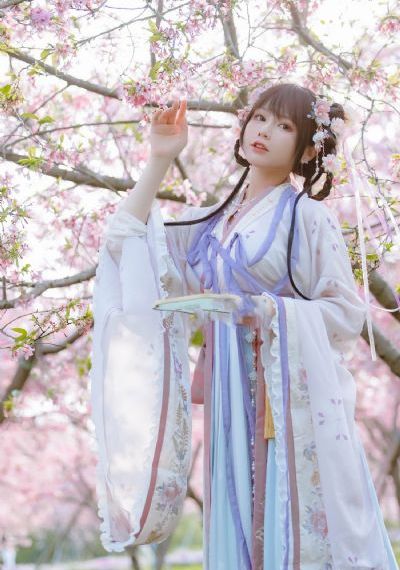 美女天天干_1080P高清在线