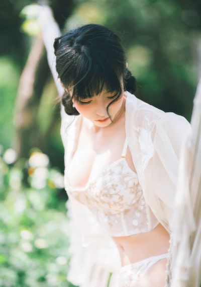 他用嘴给我吃下身的过程_超清神马影院手机在线