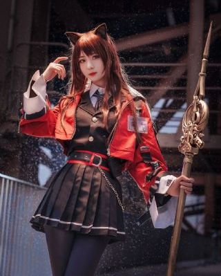 草青青欧美视频_1080P全集免费播放