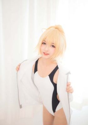 ass白嫩白嫩裸体pics_高清手机在线看